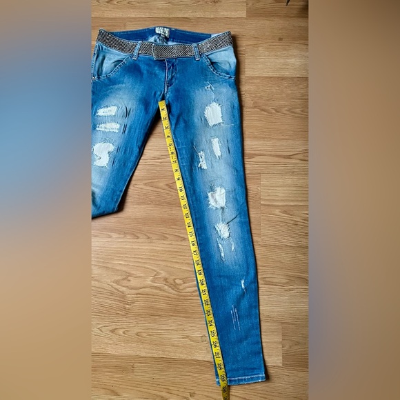 MET In Jeans w/ Waist Embellishments “Made in Italy” 🇮🇹 👖 - Picture 7 of 11